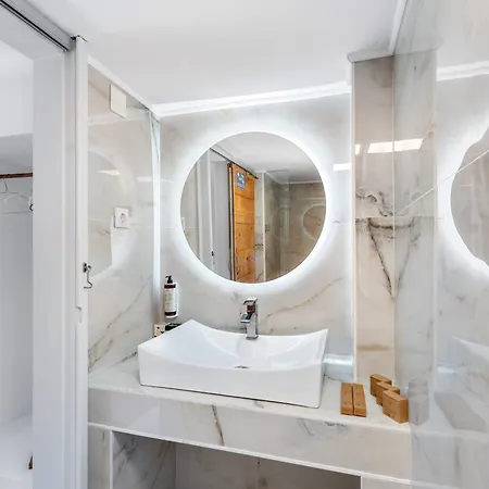 Doliva John Private Jacuzzi