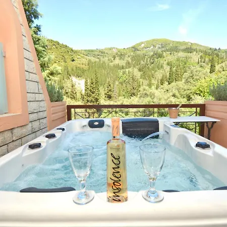 Doliva John Private Jacuzzi *