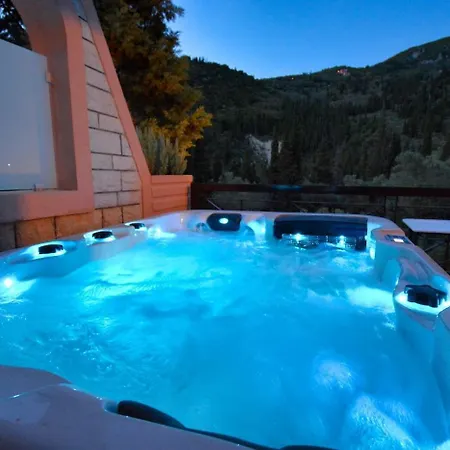 Doliva 5 Private Jacuzzi *