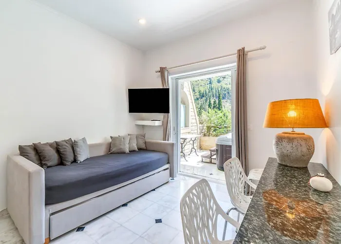 Doliva John Private Jacuzzi Appartement *