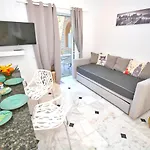 Doliva John Private Jacuzzi Apartment Agios Gordios (Corfu)