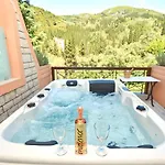Doliva John Private Jacuzzi Apartment Agios Gordios (Corfu)