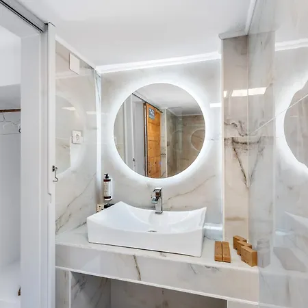 Doliva John Private Jacuzzi